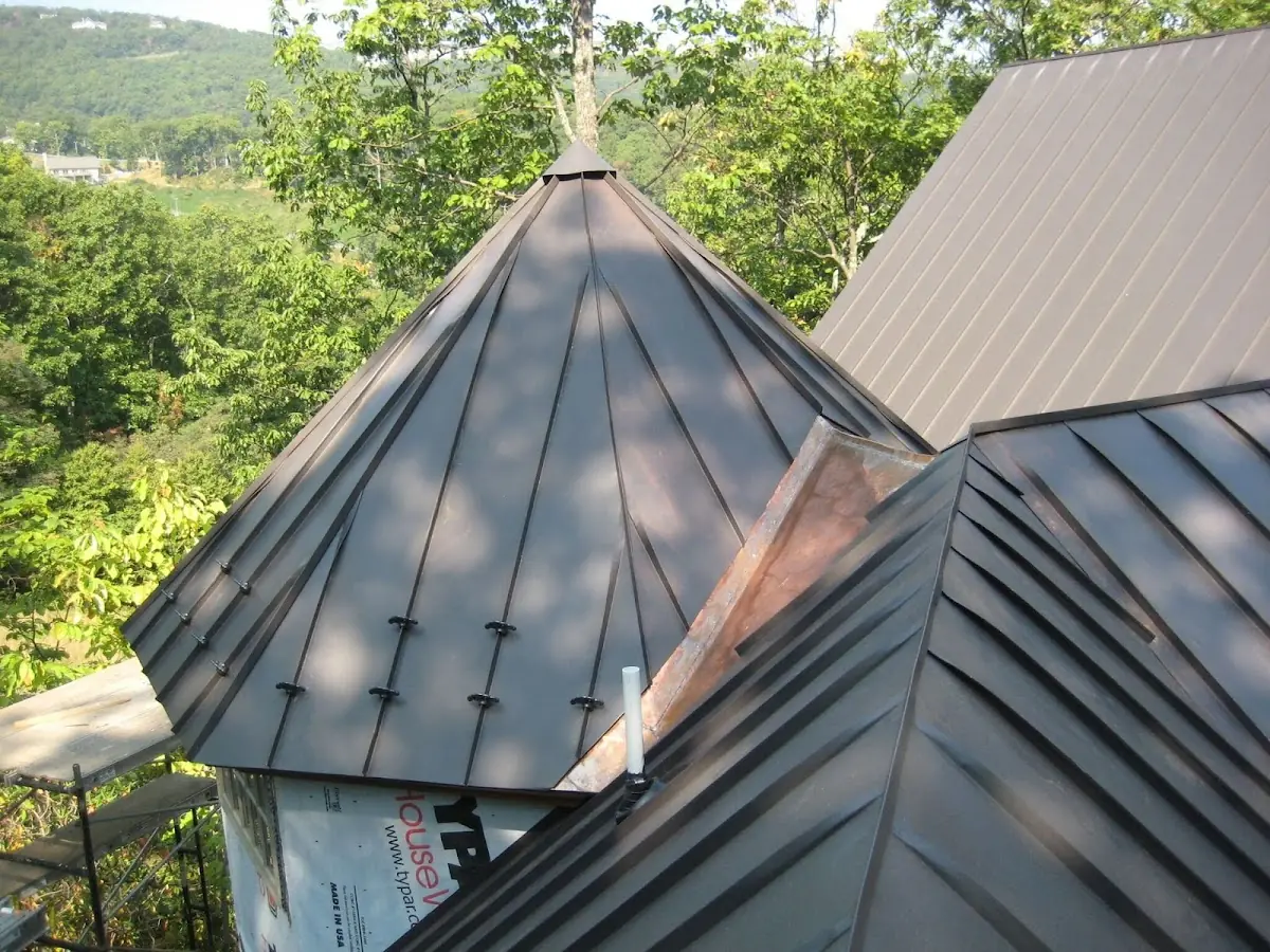 Professional Roof Tarp Installation by Craftsman Roofing in Royal Oaks